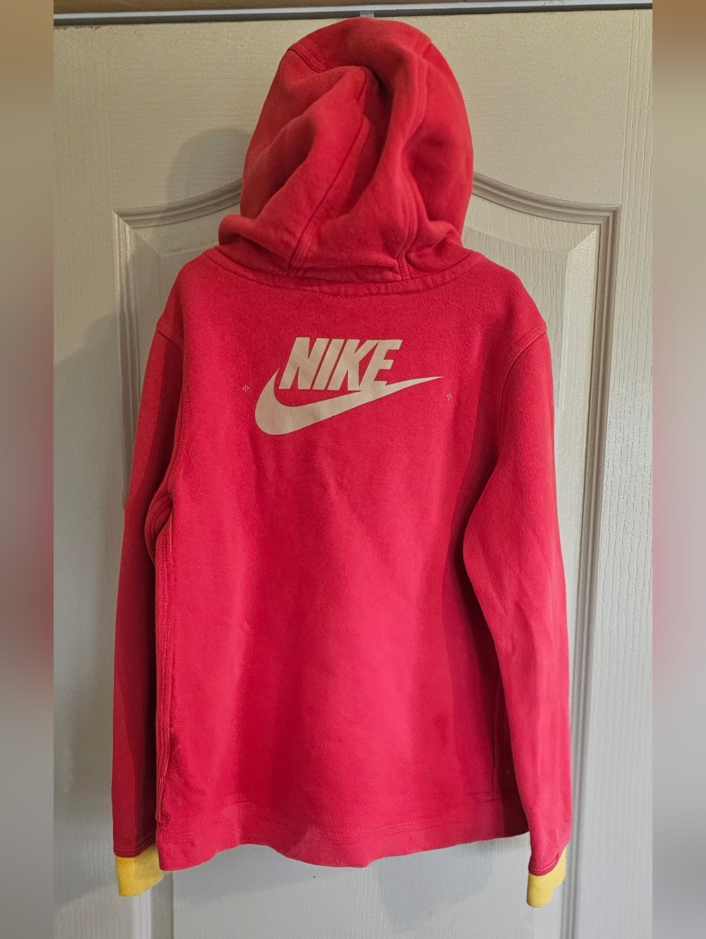 Nike Pullover Hoodie Sweatshirt Training Animal Print Red & Yellow Size Med - Picture 4 of 7